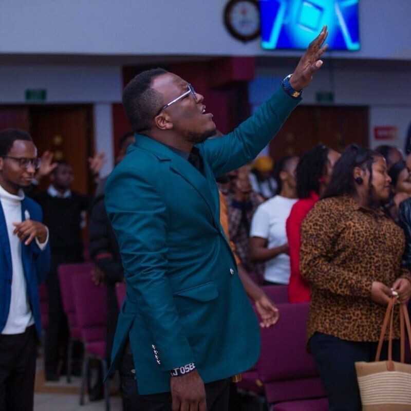STREET WORSHIP AND PRAISE KONGOWEA