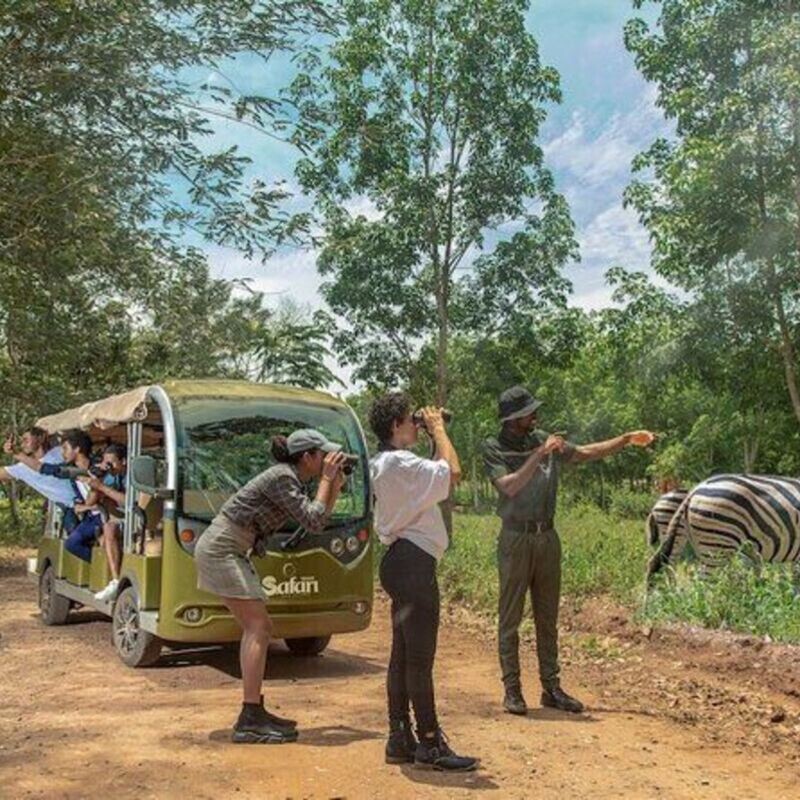 Safari Valley Tour - Ultimate Nature Escape