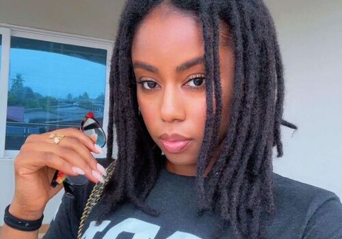 MzVee: From Daavi to Diva