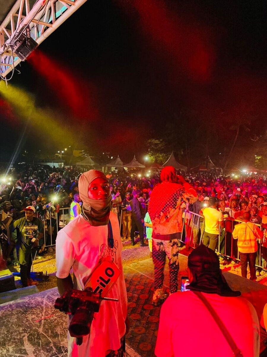 Director Zethy’s Dual Creative Journey