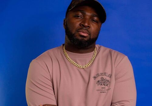 Qwamenewking Drops Soulful Afrosoul Hit