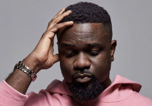 Sarkodie Honors Late Innovator Kantanka