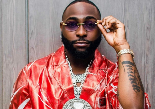 Davido Clears Up Viral Slap Rumor