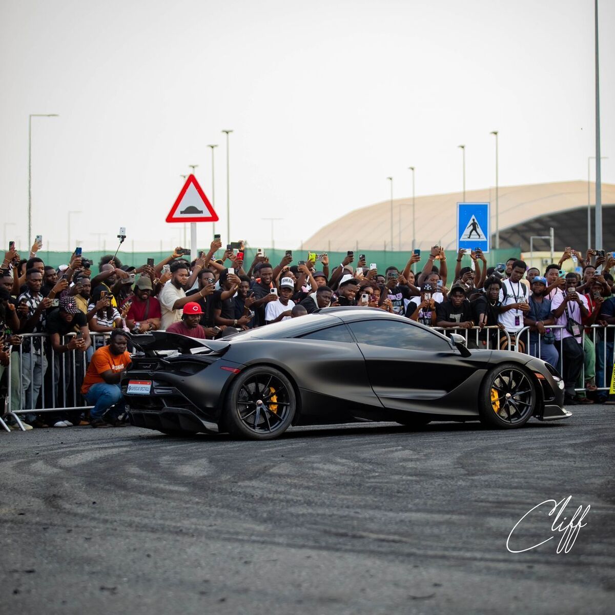 2025 Supercar Spectacle Ignites Borteyman Complex